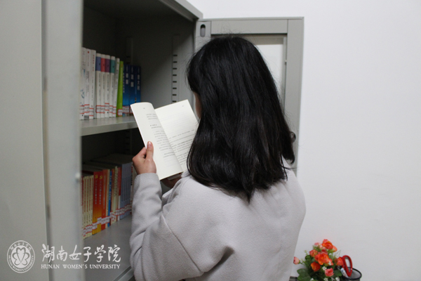 1490671665832061160.jpg 旅游系3.jpg