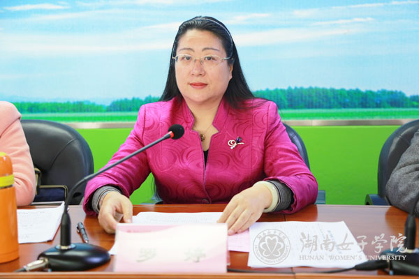 1491997162237075301.jpg 罗婷1.jpg