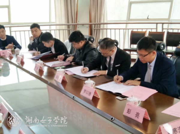 1512310396460088523.jpg QQ图片20171203210813l.jpg